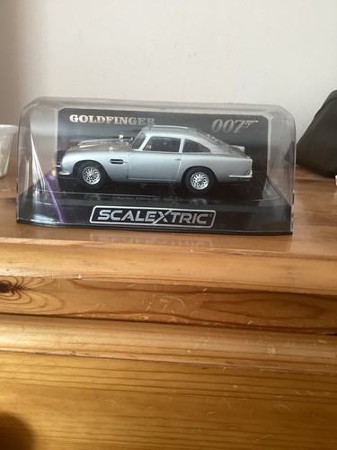 Scalextric austin martin james - martin,