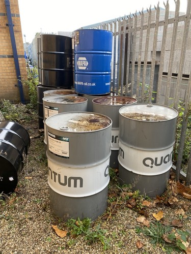 Barrel oil drum empty - oil,