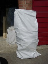 WOOD BURNER FIREWOOD (OFF CUTS FROM PALLETS) 25KG SACK