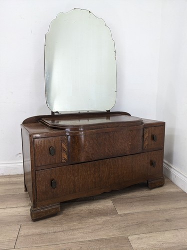 Dressing table vintage - table, art