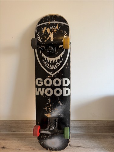 Black good wood skateboard - wood,