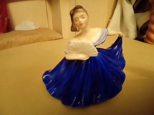 Royal doulton elaine - royal, hn