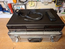 Technics SL-PG490 CD player in case