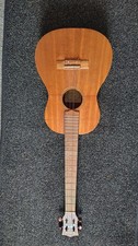 Kmise Baritone Ukulele KMU30B Mahogany 