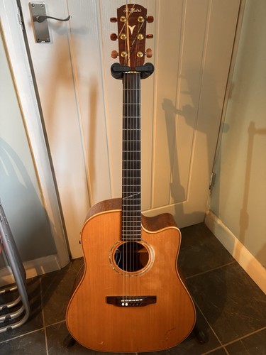 Yairi 62 cutaway - k,