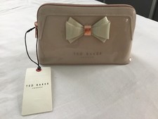 TED BAKER GOLD WASH BAG WITH