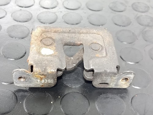 Bmw series bonnet latch - 1,