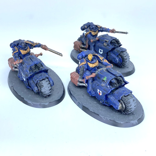 Outriders ultramarines - -,