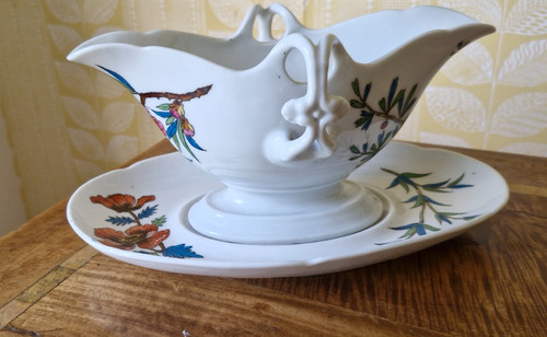 Gravy sauce boat - gravy,
