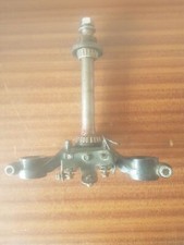 YAMAHA YZF600R YZF 600 R THUNDERCAT LOWER BOTTOM STEERING FORK YOKE OEM 96-On