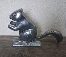 Vintage aluminium Squirrel nut