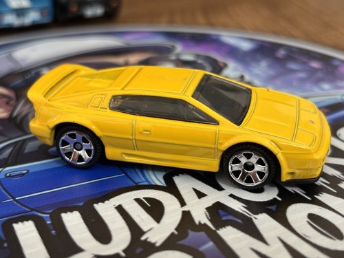 Matchbox moving parts yellow - matchbox,