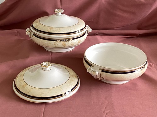 Wedgwood cornucopia pair - cornucopia,