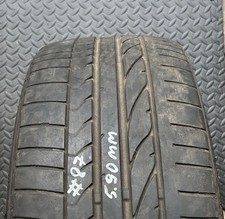 BRIDGESTONE POTENZA RE050 225 35 19 88Y TYRE  6MM TREAD
