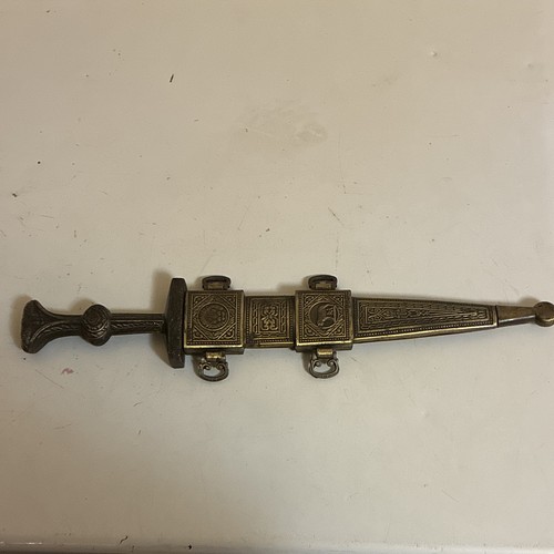 Gold silver tone - tone, dirk