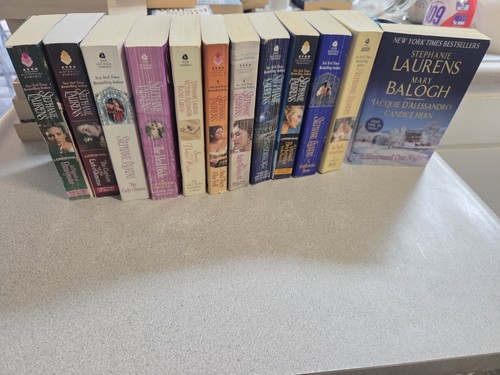 Stephanie laurens lot - lot, of