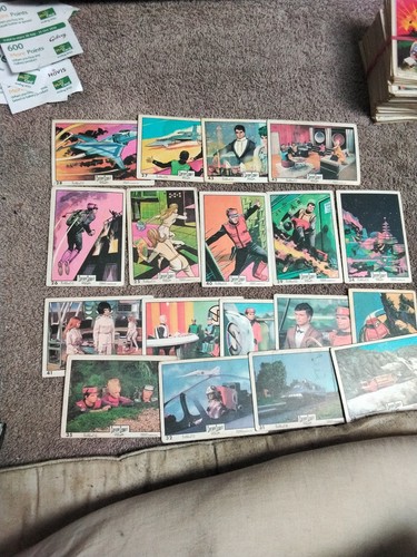 Captain scarlet cards 1968 - captain,