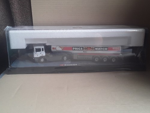Corgi modern trucks scale - 1:50,