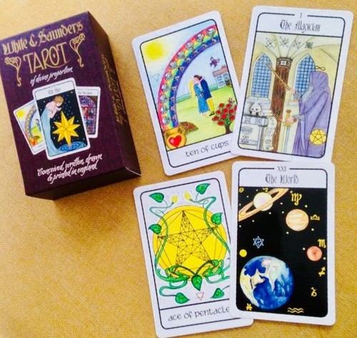 New white saunders tarot - new,