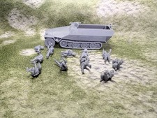Sdkfz 251 with added crew - sdkfz,