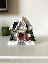 ?LED Resin Christmas Village House light-up decoration Xmas Ornaments