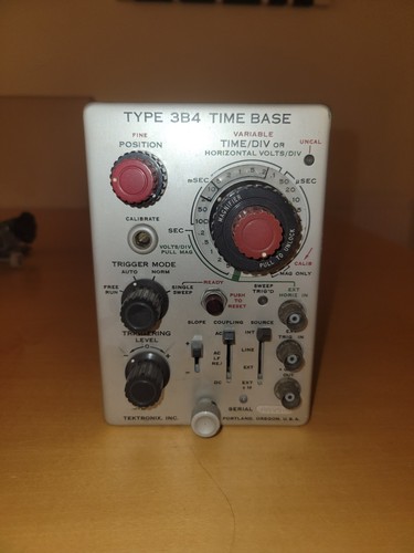 Tektronix 3b4 time base - time,
