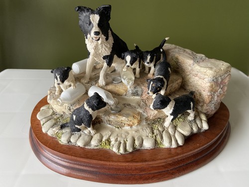Border fine arts - -, milk