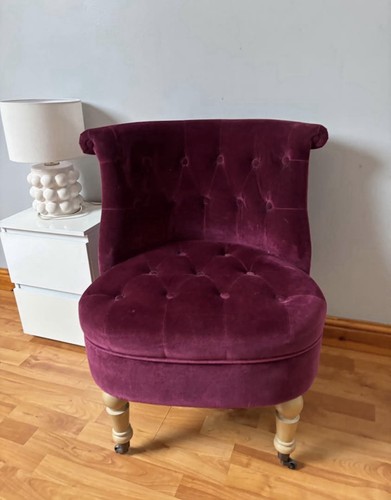 Burgundy plum velvet accent - burgundy,