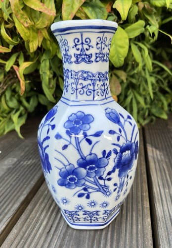 Vintage chinese blue white - chinese,