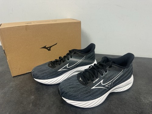 Women size mizuno - women’s,