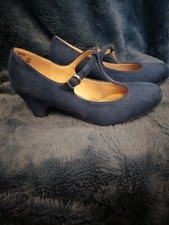 Size 7 EEE NAVY T-Bar Style