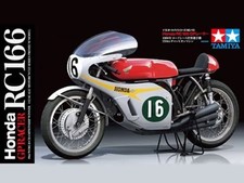 Tamiya 14113 1:12th 1966 Honda