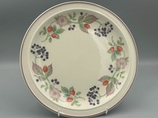 Wedgwood Roseberry - 8,7/8"