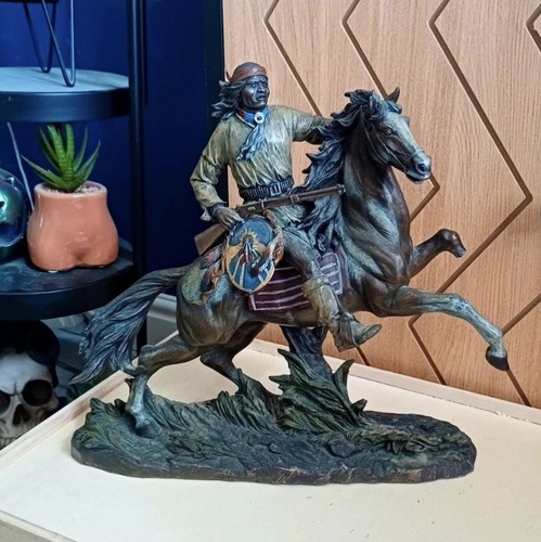 Geronimo warrior apache statue - geronimo,