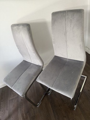 Set dining table chairs - of,