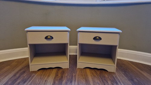 Pair solid pine bedside - solid,
