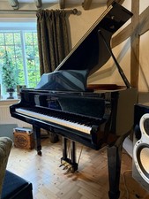 Samick SIG-47 Gloss Black Baby Grand Piano