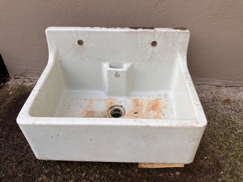 Belfast laundry sink