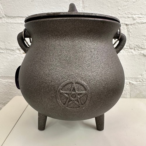 Cast iron cauldron - iron, with