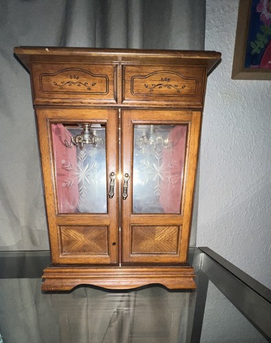 Vintage wood jewelry - vintage,