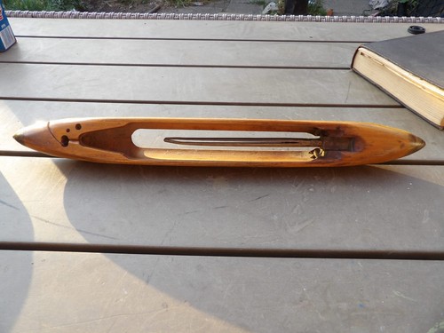 Vintage flying boat weaving