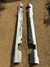 FORD FIESTA MK7 ST180 SIDE SKIRTS FROZEN WHITE 2013-2017