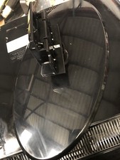 TV STAND FOR 32” SAMSUNG PLUS FITTING SCREWS MODEL LE32R74BD