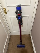 Dyson V7 Absolute Cordless