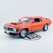 LE1103 ERTL 1/18 1:18 Ford