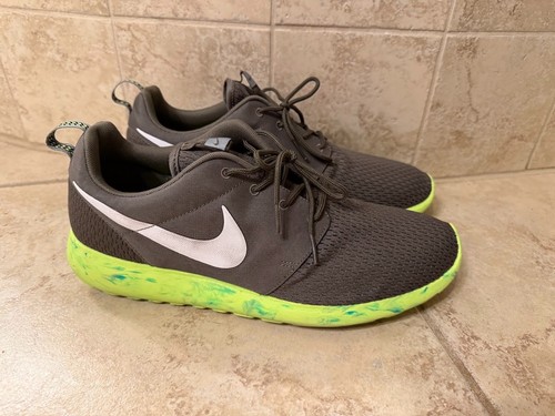 Size mens nike - 12, roshe
