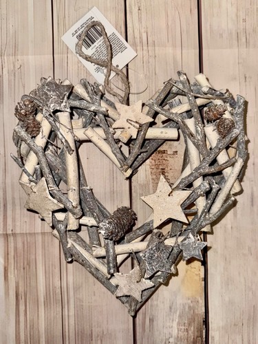 White grey heart - grey,