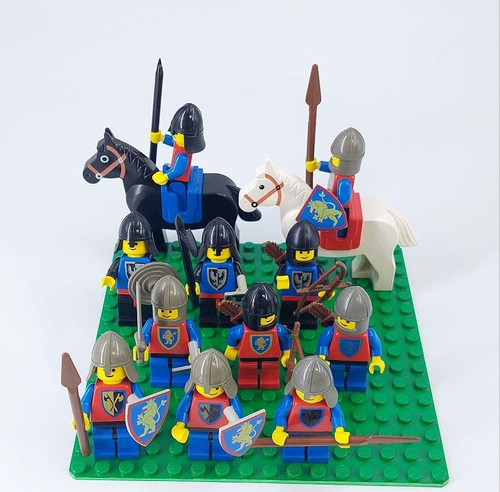 Lego minifigure castle old - lego,