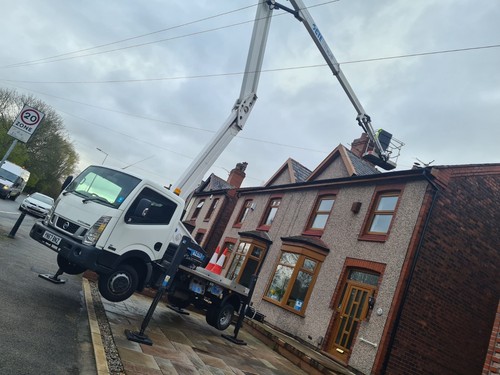Cherry picker hire - picker, oldham