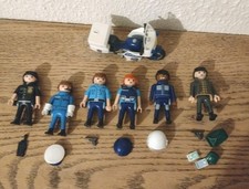 5 X Playmobil Police People